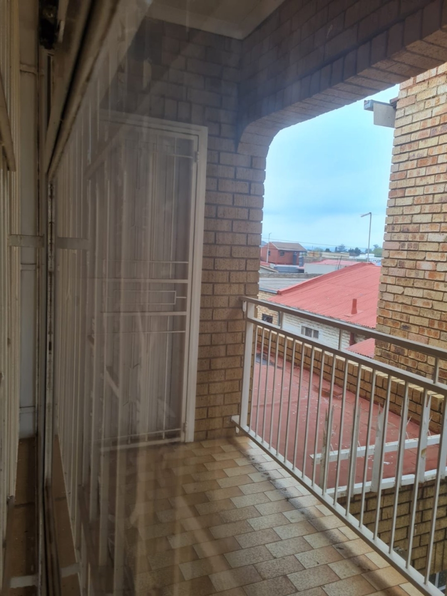 12 Bedroom Property for Sale in Lenasia Ext 5 Gauteng
