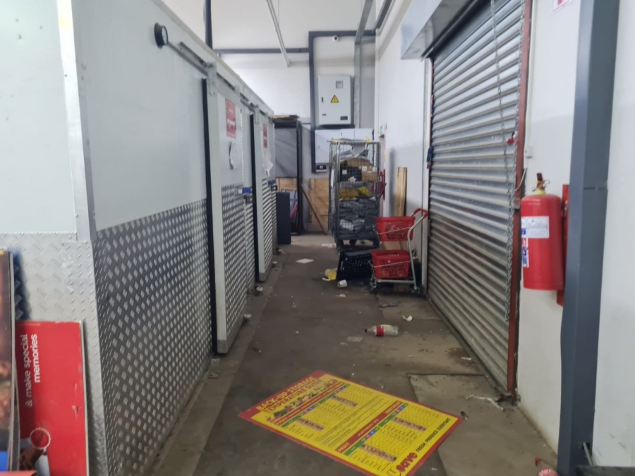 To Let Commercial Property for Rent in Lenasia Ext 10 Gauteng
