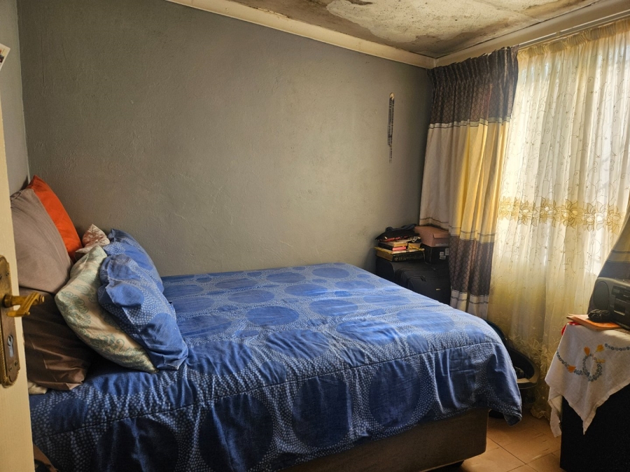 2 Bedroom Property for Sale in Daveyton Gauteng