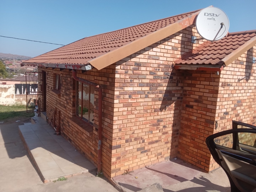 4 Bedroom Property for Sale in Atteridgeville Gauteng