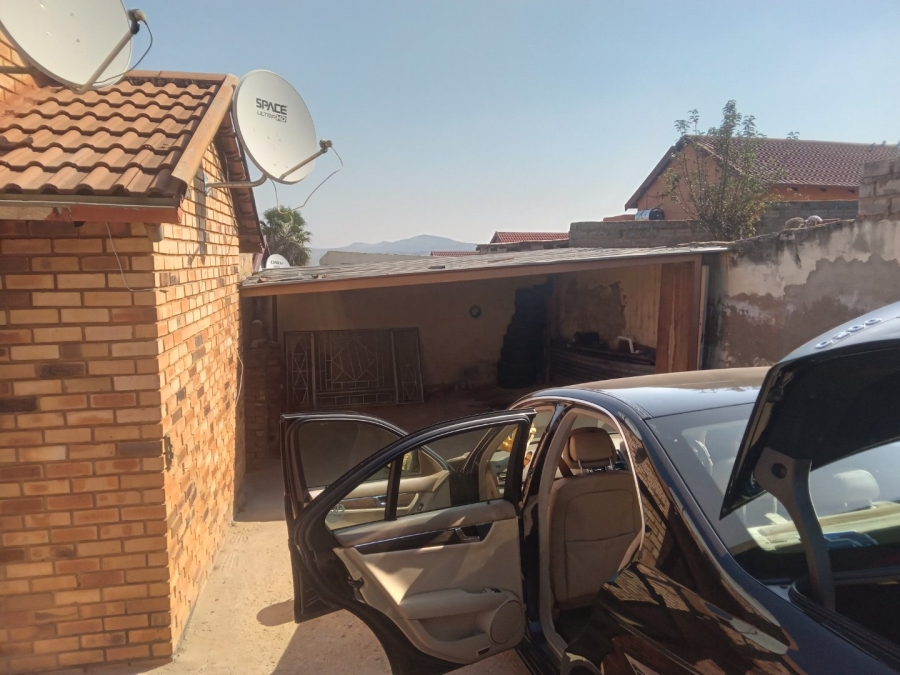 4 Bedroom Property for Sale in Atteridgeville Gauteng