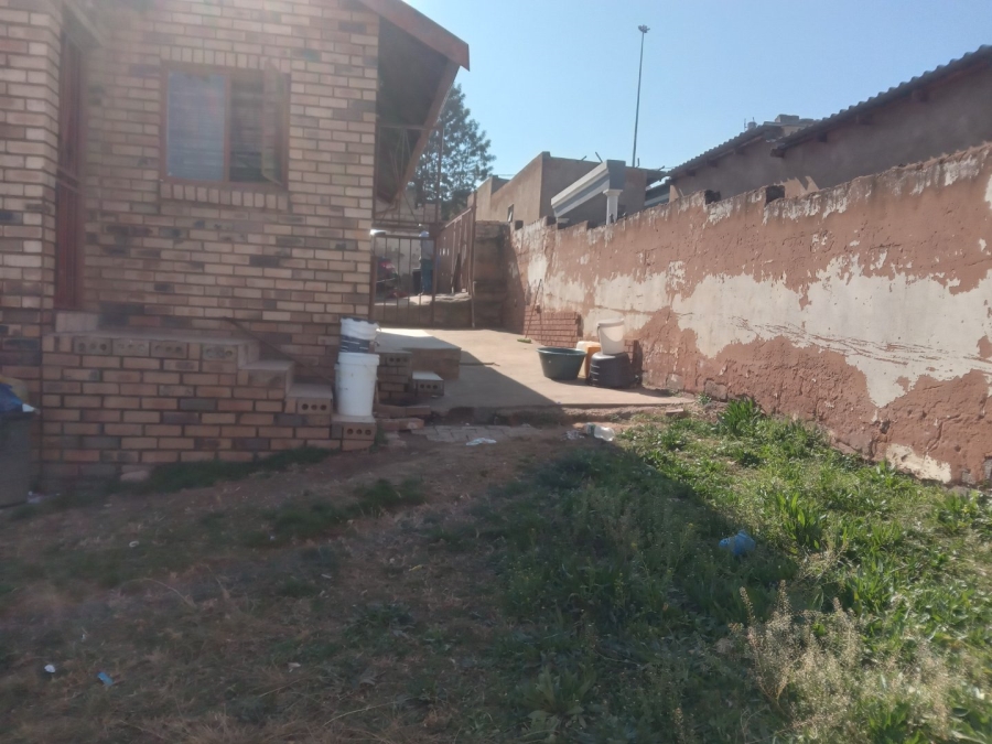 4 Bedroom Property for Sale in Atteridgeville Gauteng