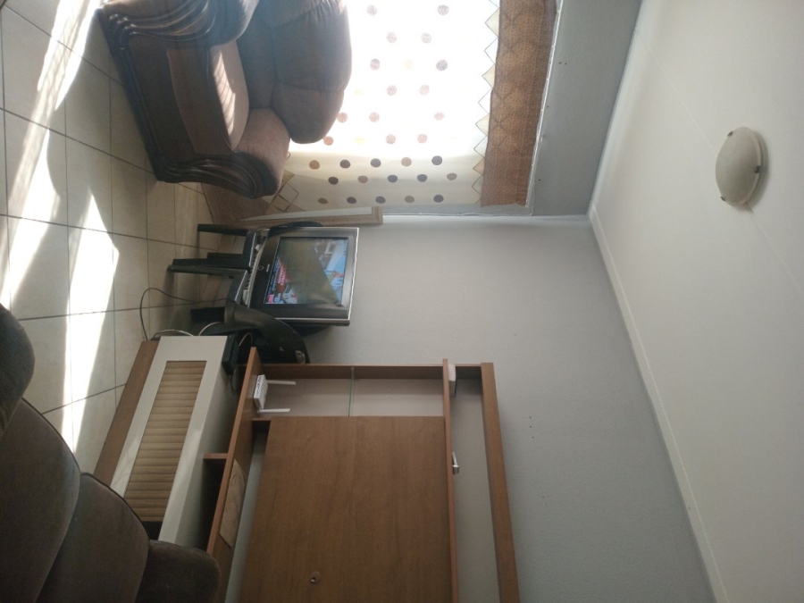 2 Bedroom Property for Sale in Lotus Gardens Gauteng