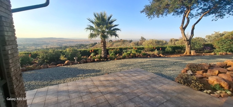 Commercial Property for Sale in Blue Saddle Ranches Gauteng