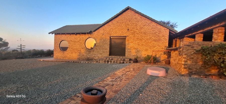Commercial Property for Sale in Blue Saddle Ranches Gauteng