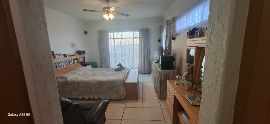 Commercial Property for Sale in Blue Saddle Ranches Gauteng