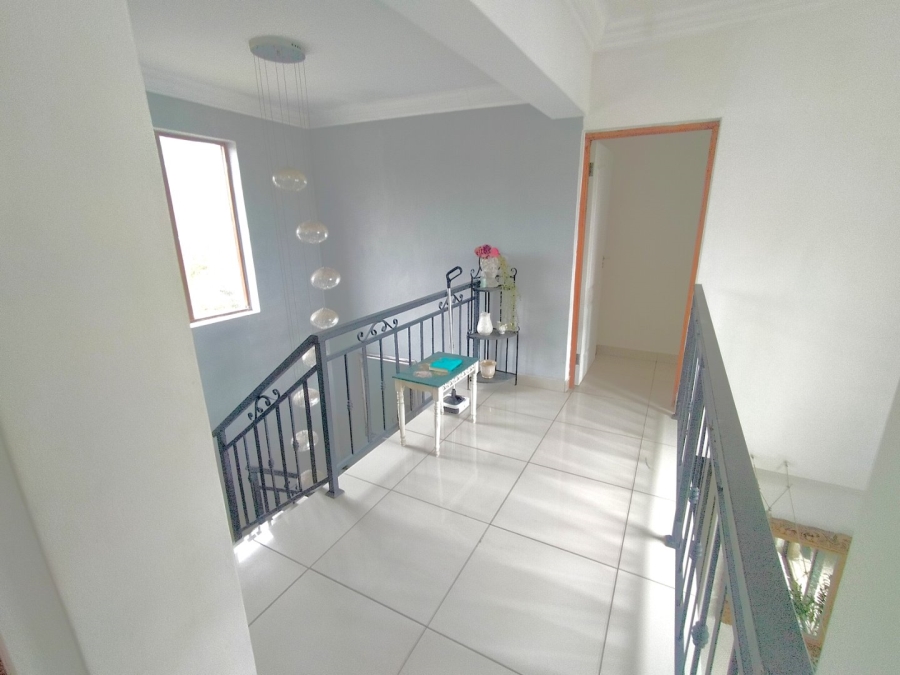 4 Bedroom Property for Sale in Wierda Park Gauteng
