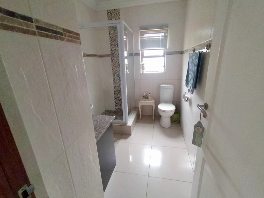 4 Bedroom Property for Sale in Wierda Park Gauteng