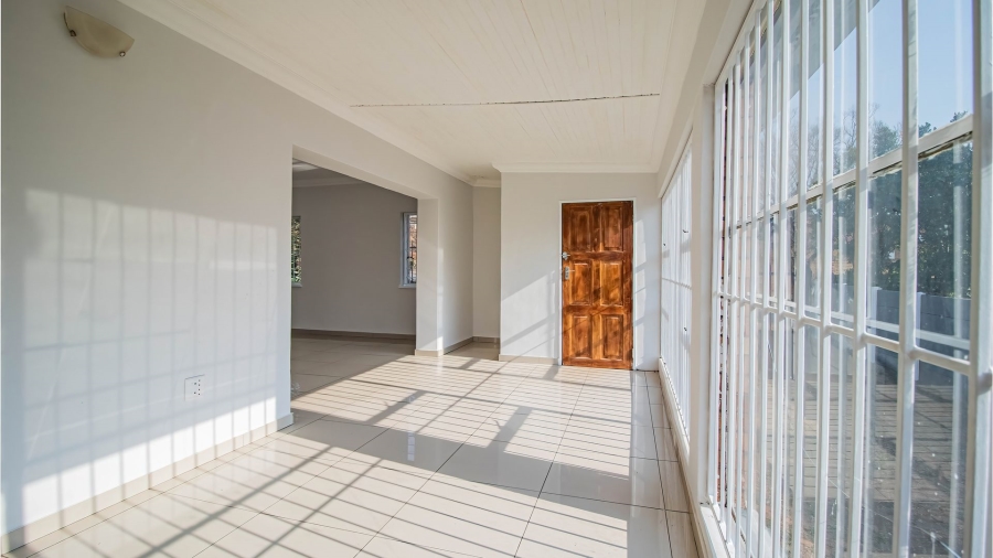 3 Bedroom Property for Sale in Sunnyridge Gauteng