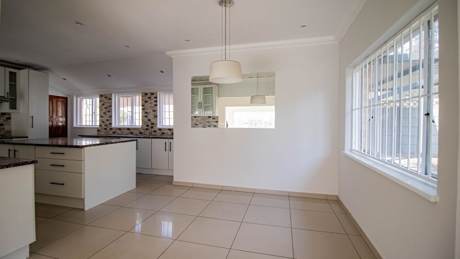 3 Bedroom Property for Sale in Sunnyridge Gauteng