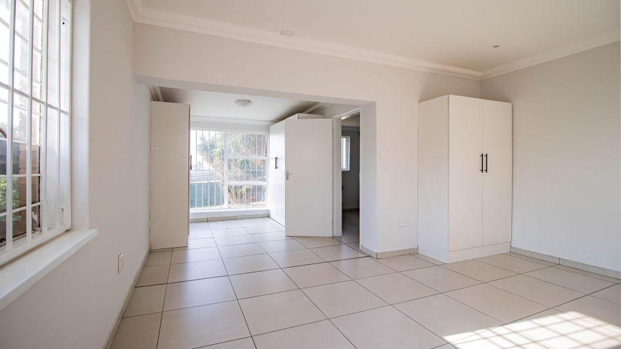 3 Bedroom Property for Sale in Sunnyridge Gauteng