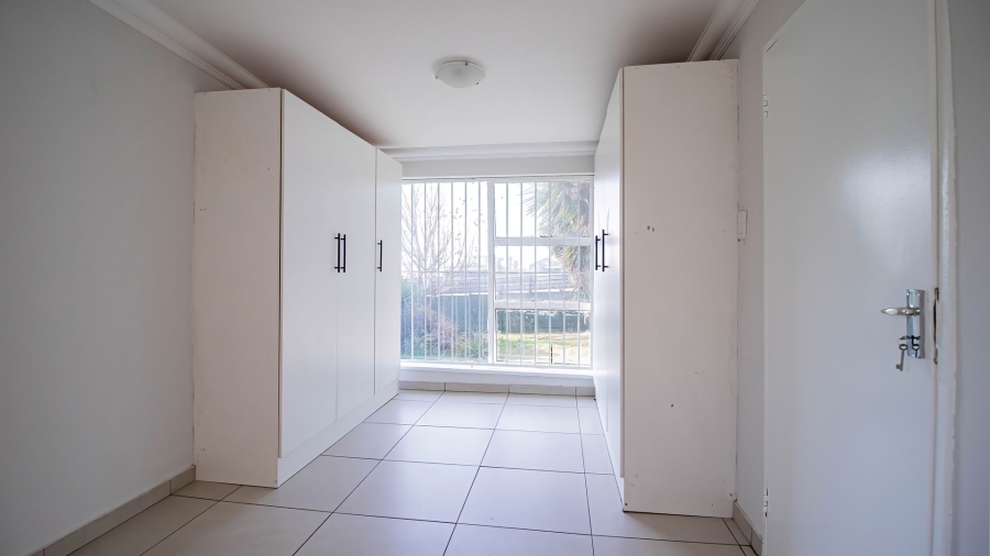 3 Bedroom Property for Sale in Sunnyridge Gauteng
