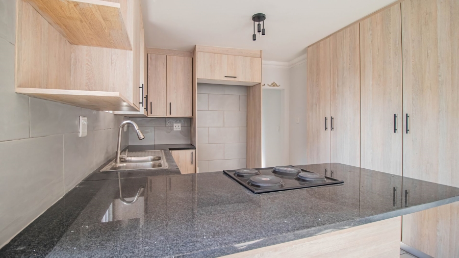 3 Bedroom Property for Sale in Sunnyridge Gauteng