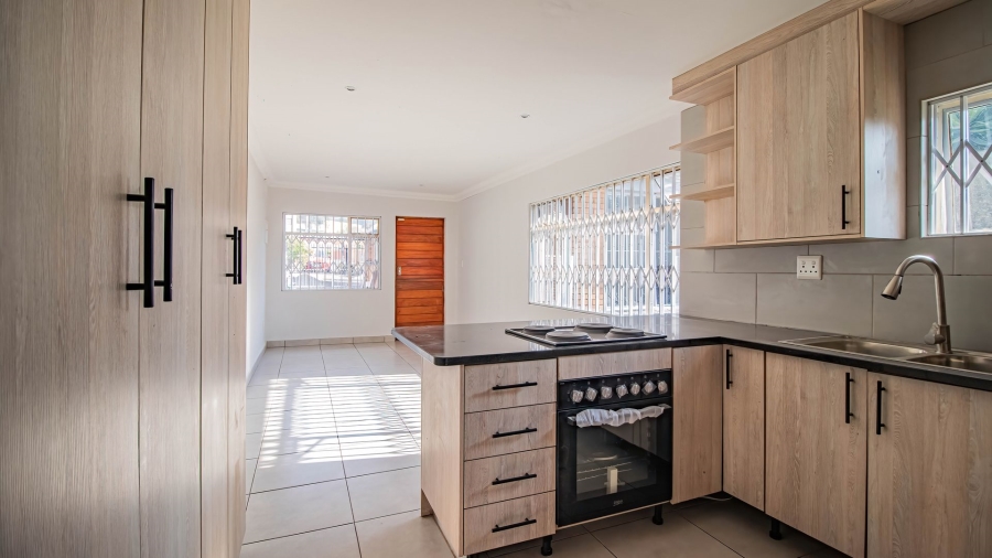3 Bedroom Property for Sale in Sunnyridge Gauteng