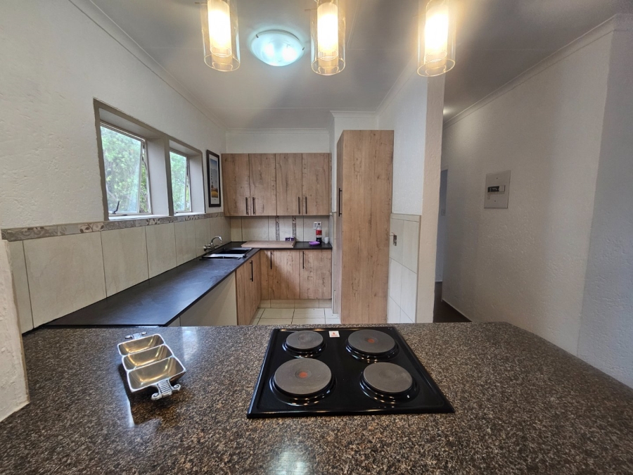 2 Bedroom Property for Sale in Magaliessig Gauteng
