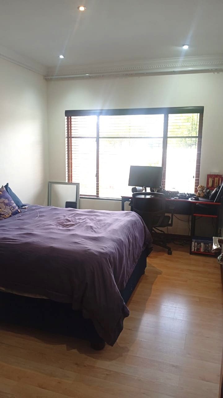 3 Bedroom Property for Sale in Glen Marais Gauteng