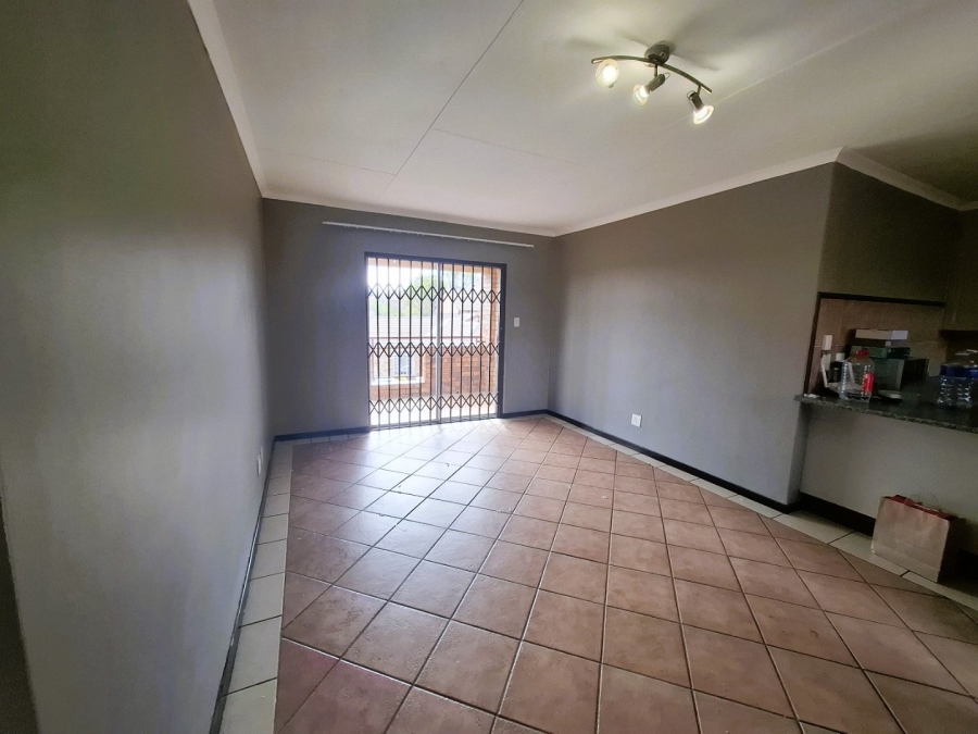 To Let 2 Bedroom Property for Rent in Mooikloof Ridge Gauteng