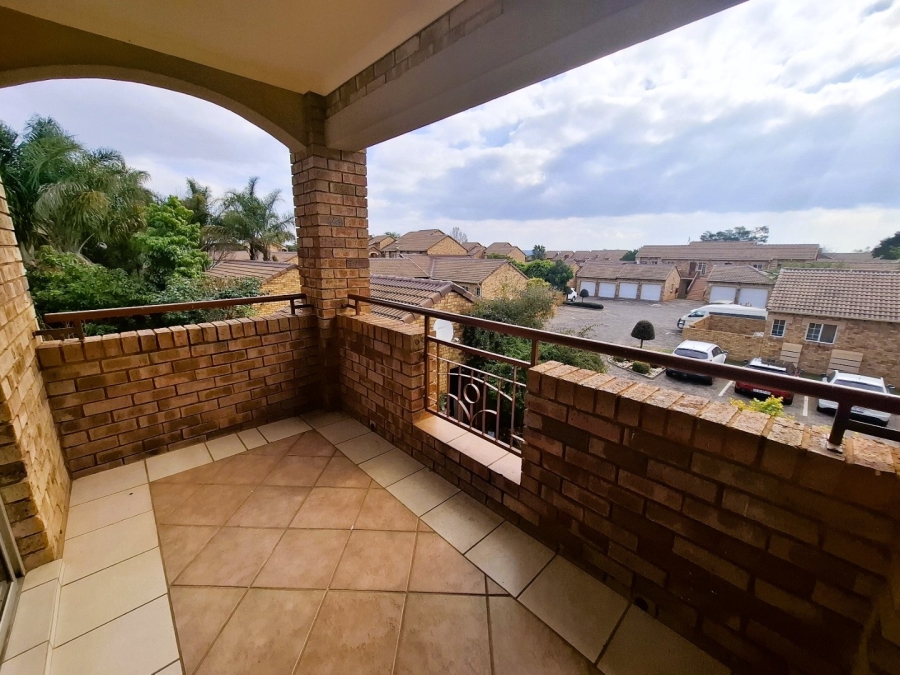 To Let 2 Bedroom Property for Rent in Mooikloof Ridge Gauteng