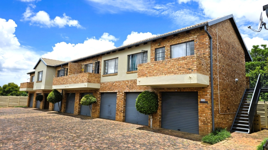 To Let 2 Bedroom Property for Rent in Wonderboom South Gauteng
