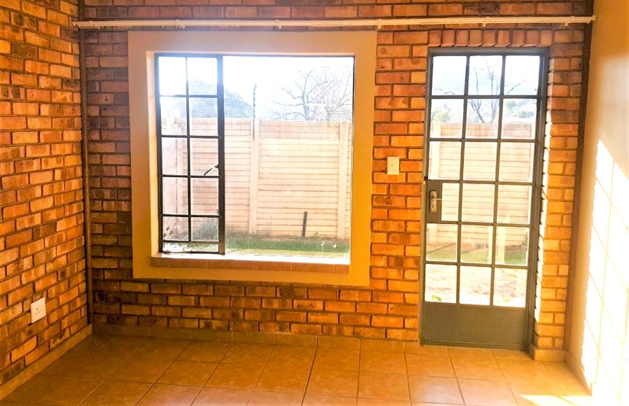 To Let 2 Bedroom Property for Rent in Wonderboom South Gauteng