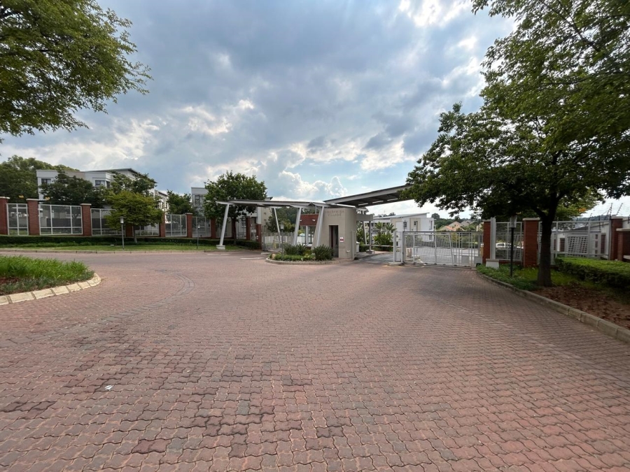 To Let 2 Bedroom Property for Rent in Paulshof Gauteng