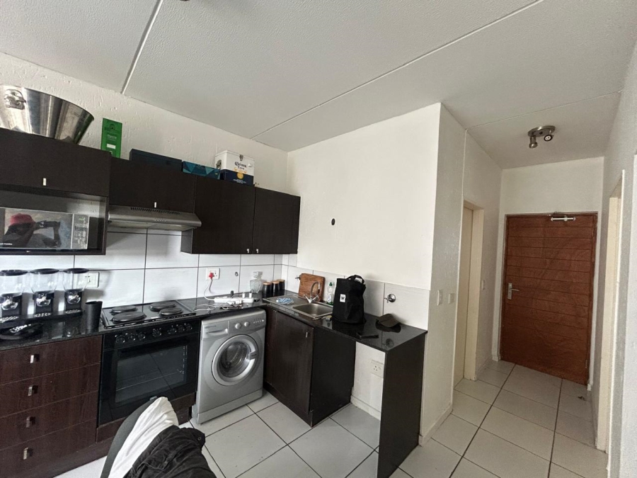 To Let 2 Bedroom Property for Rent in Paulshof Gauteng