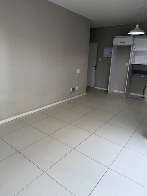 To Let 1 Bedroom Property for Rent in Paulshof Gauteng