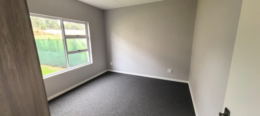 To Let 2 Bedroom Property for Rent in Blue Hills Gauteng