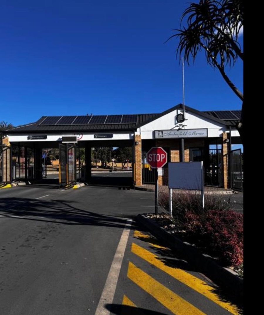 To Let 3 Bedroom Property for Rent in Rooihuiskraal Gauteng