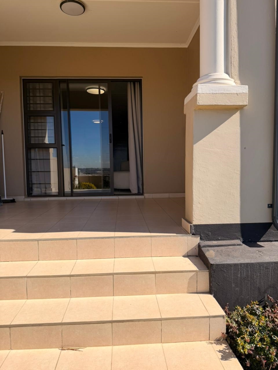 To Let 2 Bedroom Property for Rent in Blue Hills Gauteng
