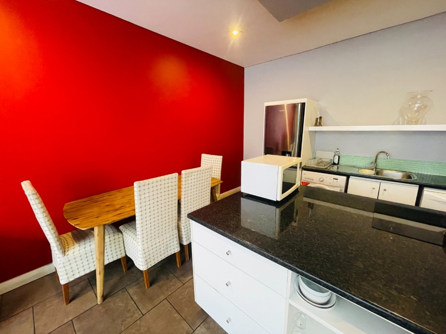 To Let 2 Bedroom Property for Rent in Newtown Gauteng