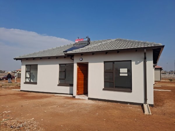 3 Bedroom Property for Sale in Windmill Park Gauteng