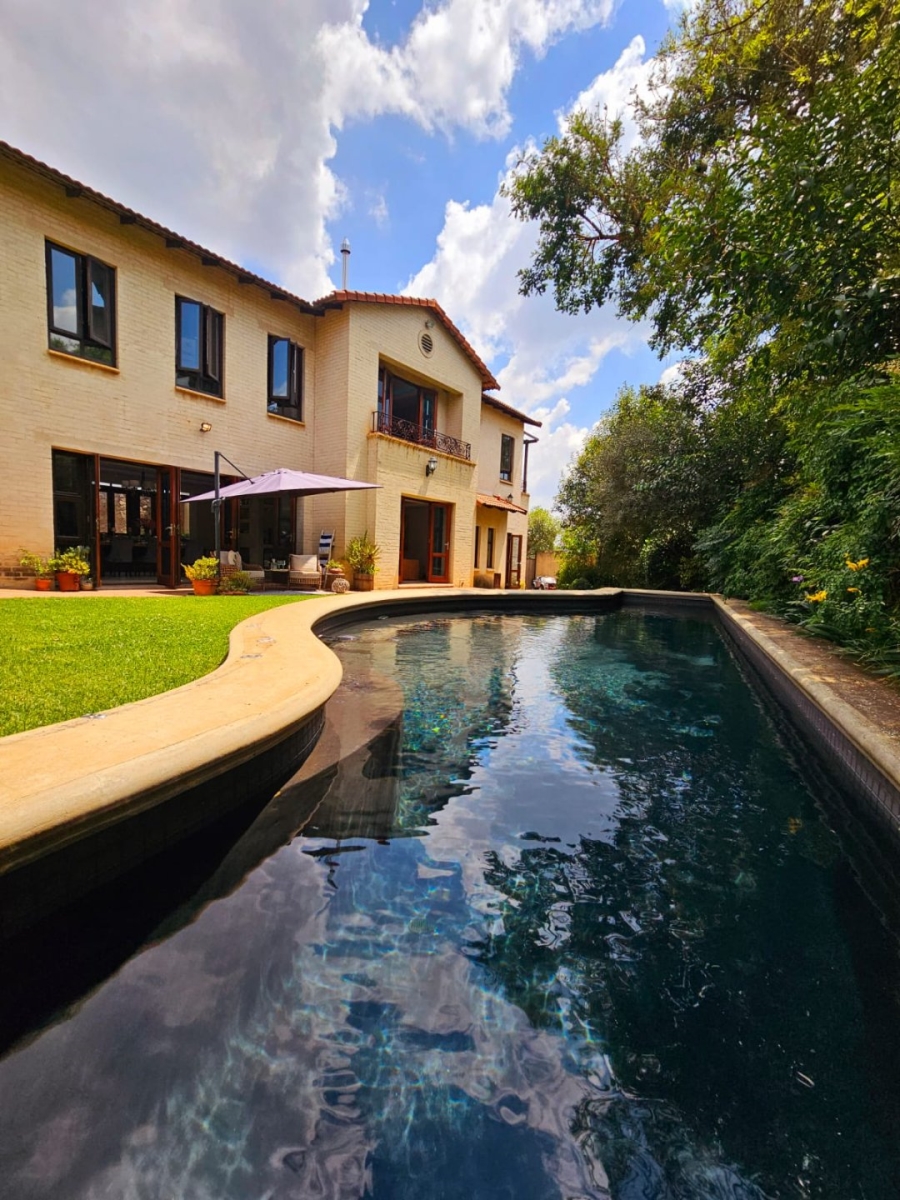 5 Bedroom Property for Sale in Avianto Estates Gauteng