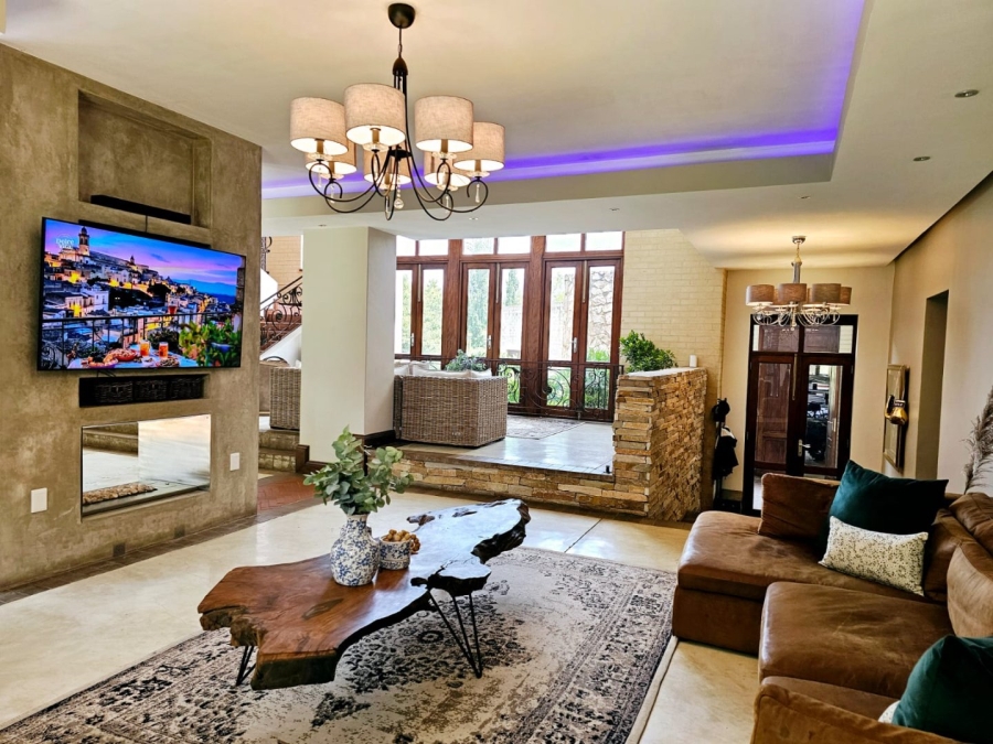 5 Bedroom Property for Sale in Avianto Estates Gauteng