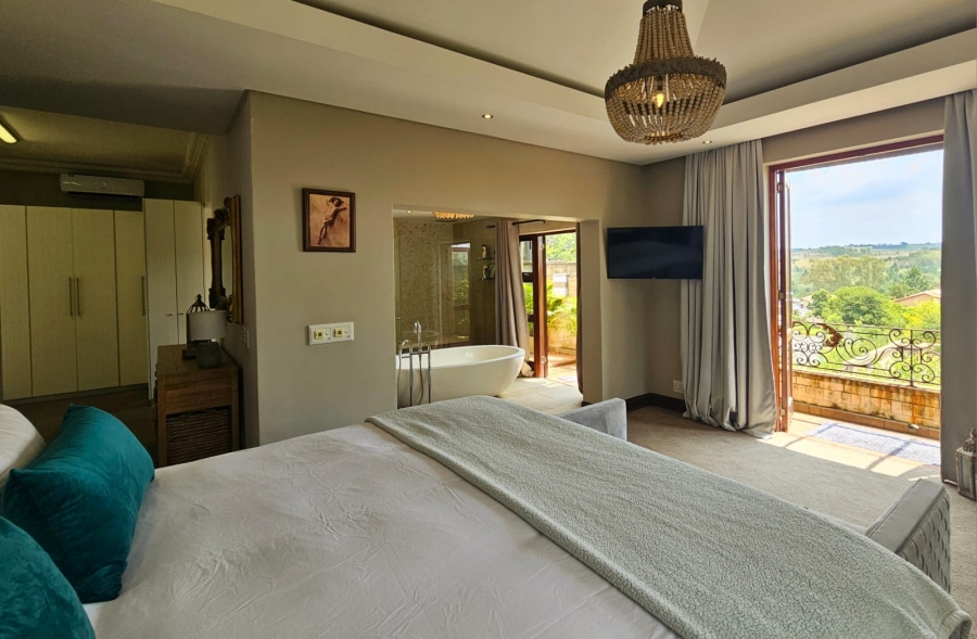 5 Bedroom Property for Sale in Avianto Estates Gauteng