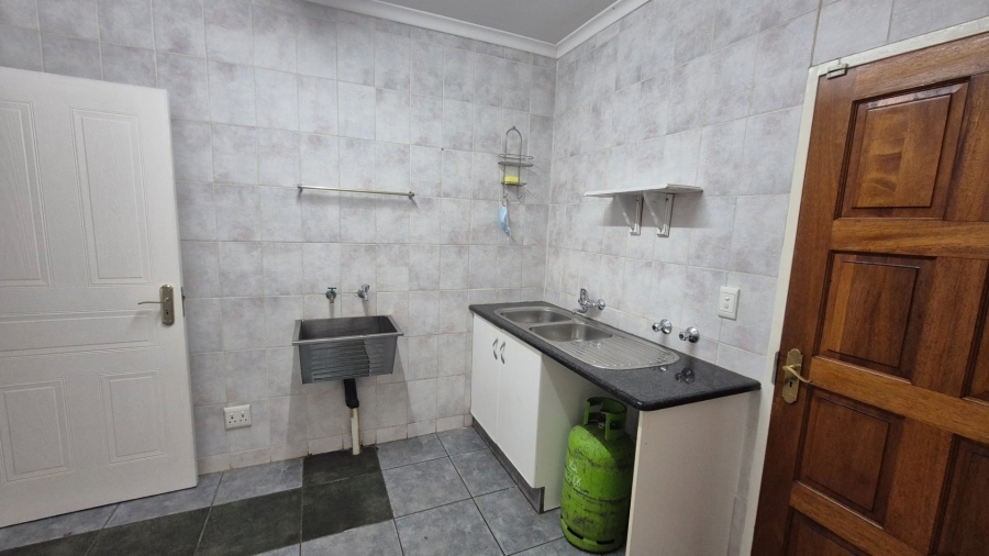 3 Bedroom Property for Sale in Vanderbijlpark SW 5 Gauteng
