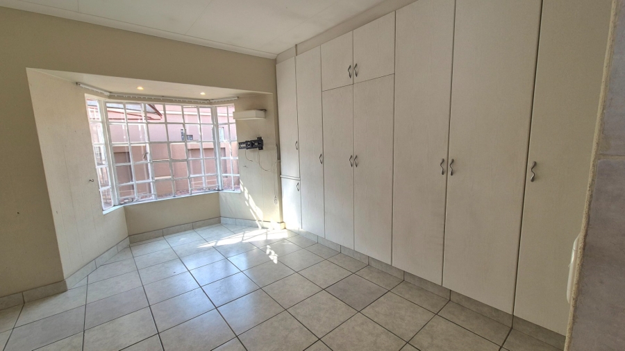 3 Bedroom Property for Sale in Vanderbijlpark SW 5 Gauteng