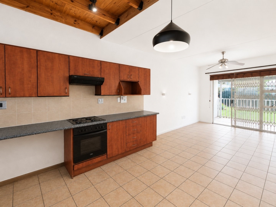 3 Bedroom Property for Sale in Greenstone Hill Gauteng