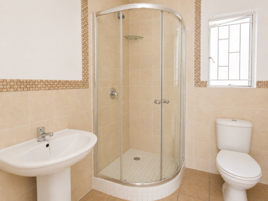 3 Bedroom Property for Sale in Greenstone Hill Gauteng