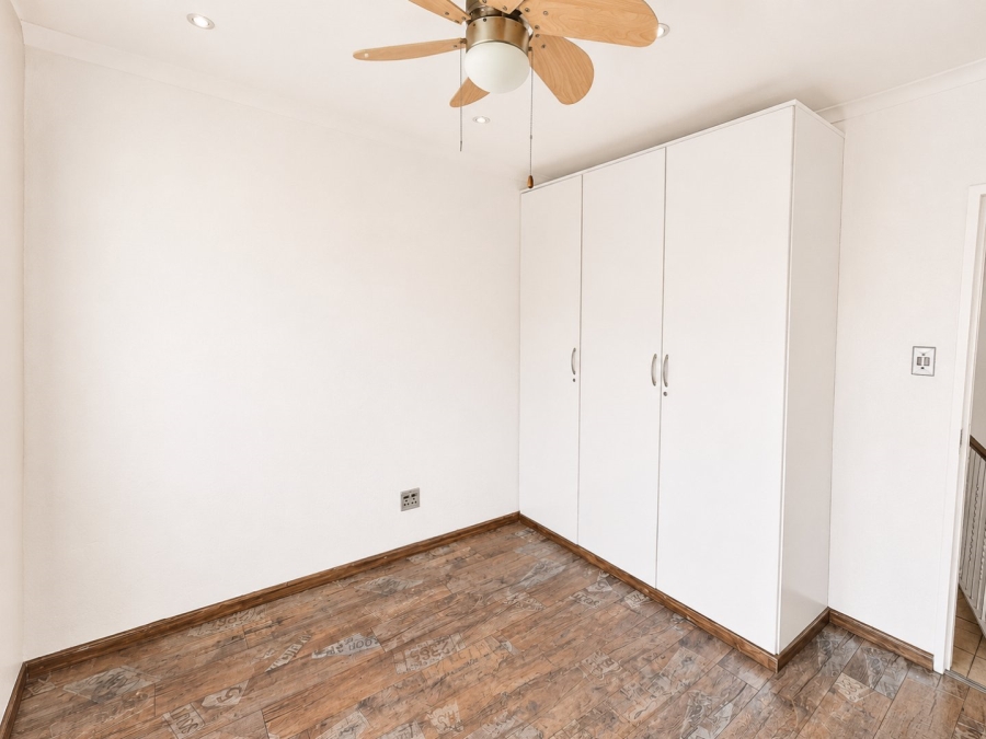 3 Bedroom Property for Sale in Greenstone Hill Gauteng