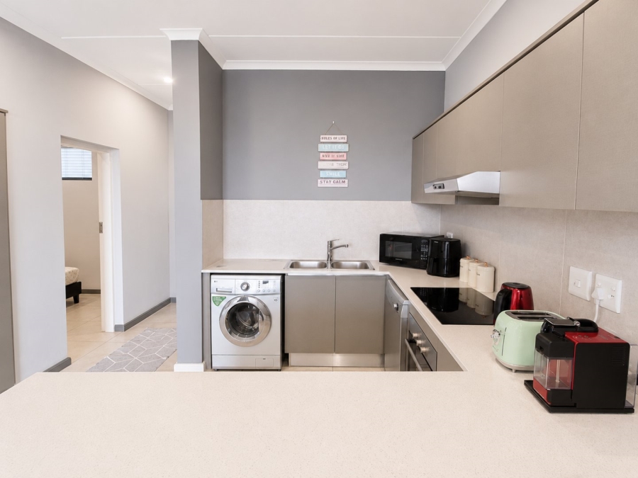 2 Bedroom Property for Sale in Greenstone Hill Gauteng