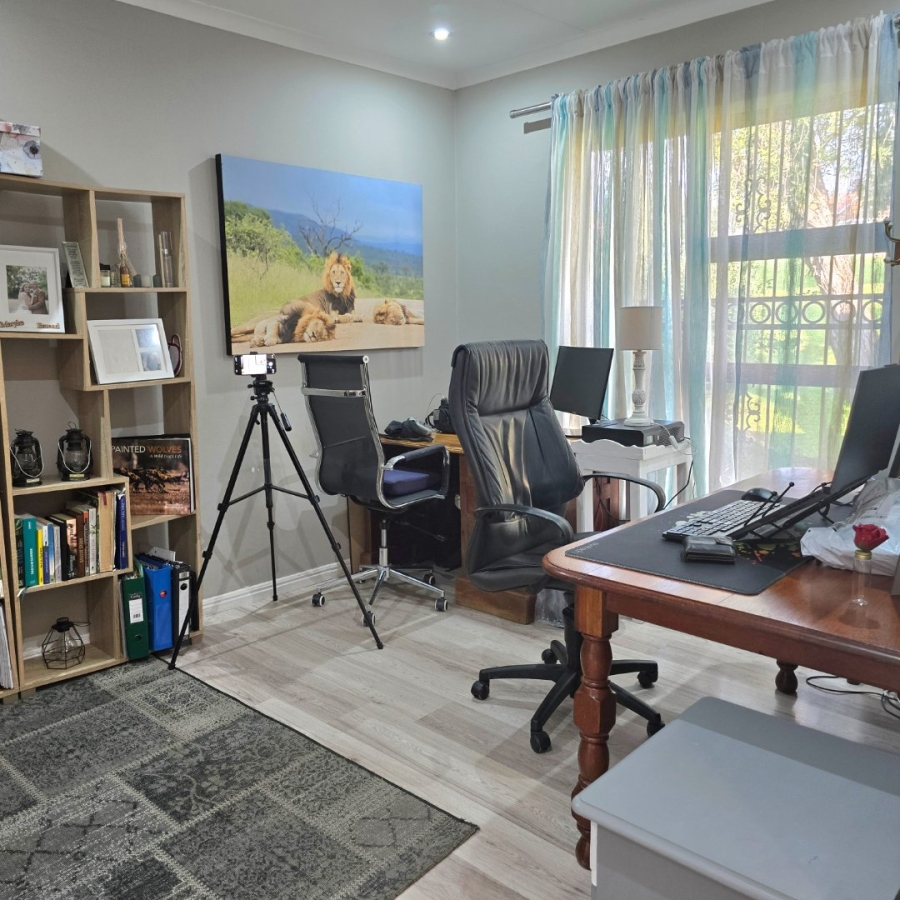 3 Bedroom Property for Sale in Faerie Glen Gauteng