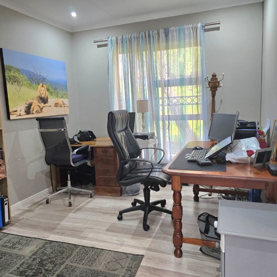 3 Bedroom Property for Sale in Faerie Glen Gauteng