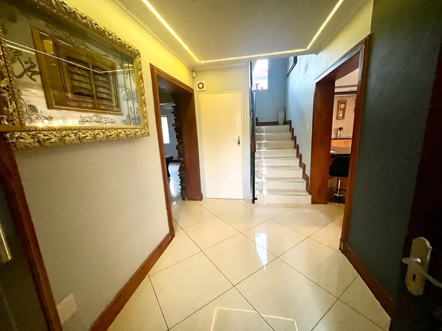 4 Bedroom Property for Sale in Raslouw Gauteng