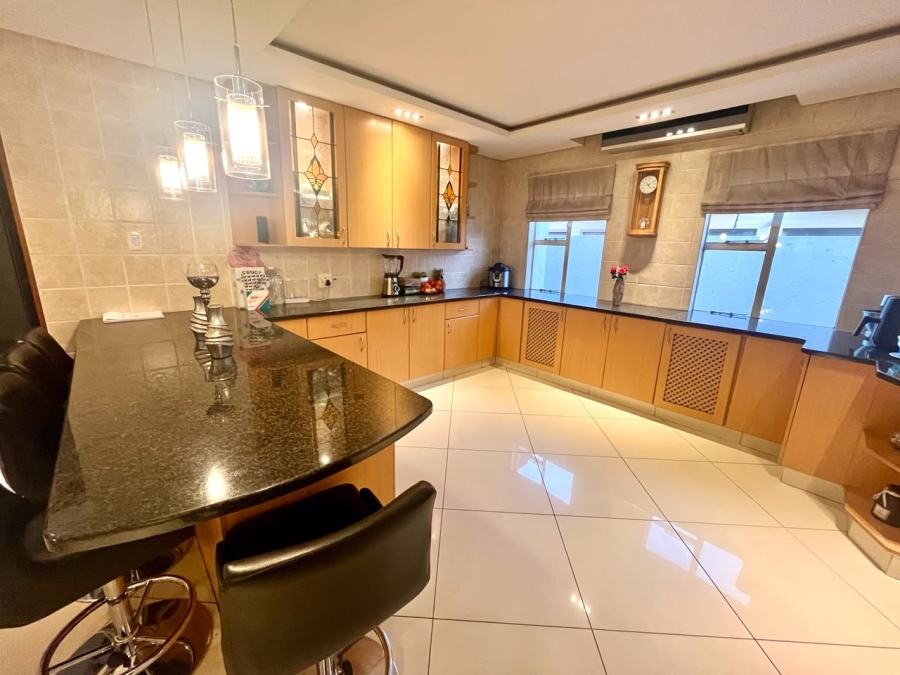 4 Bedroom Property for Sale in Raslouw Gauteng