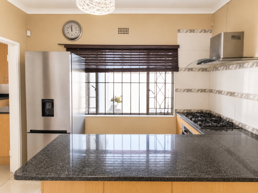 3 Bedroom Property for Sale in Esther Park Gauteng