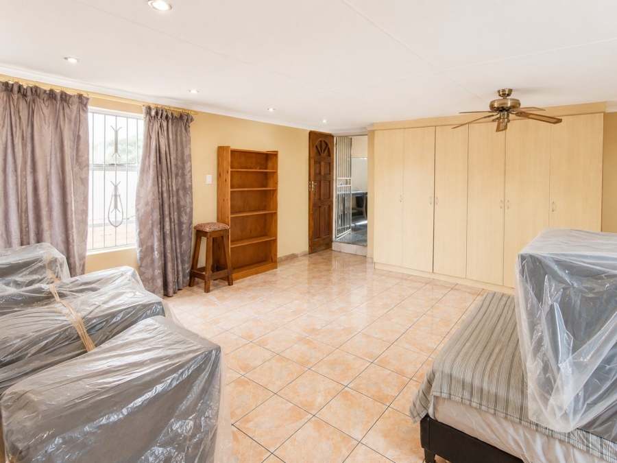 3 Bedroom Property for Sale in Esther Park Gauteng