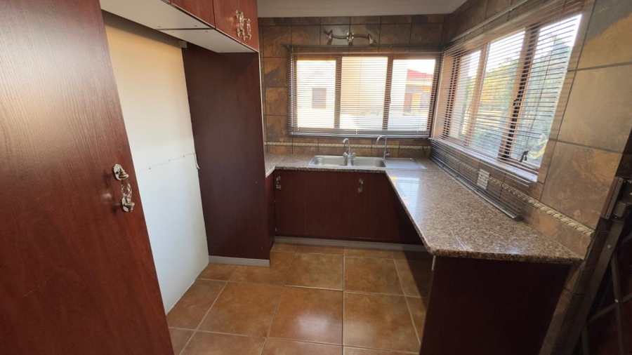 4 Bedroom Property for Sale in Amberfield Ridge Gauteng