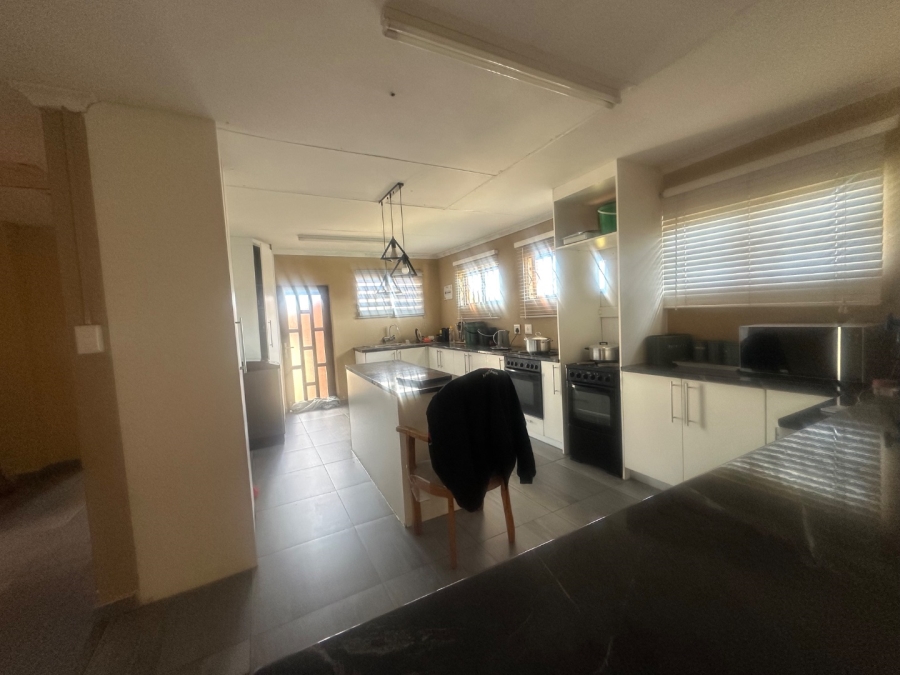 8 Bedroom Property for Sale in Lenasia South Gauteng