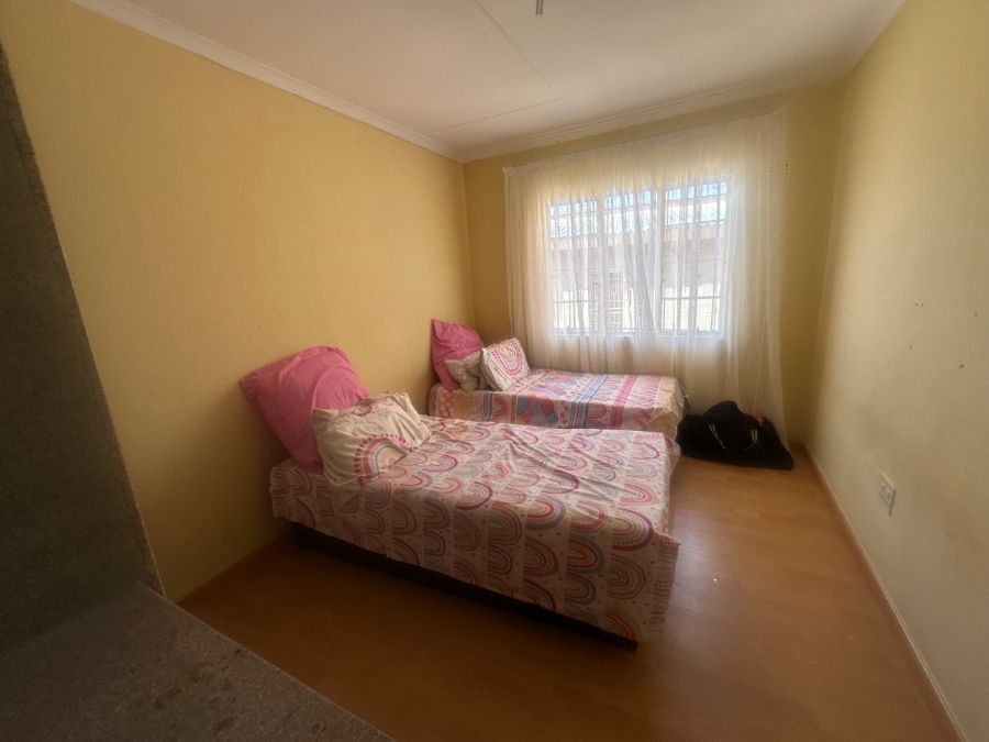 8 Bedroom Property for Sale in Lenasia South Gauteng